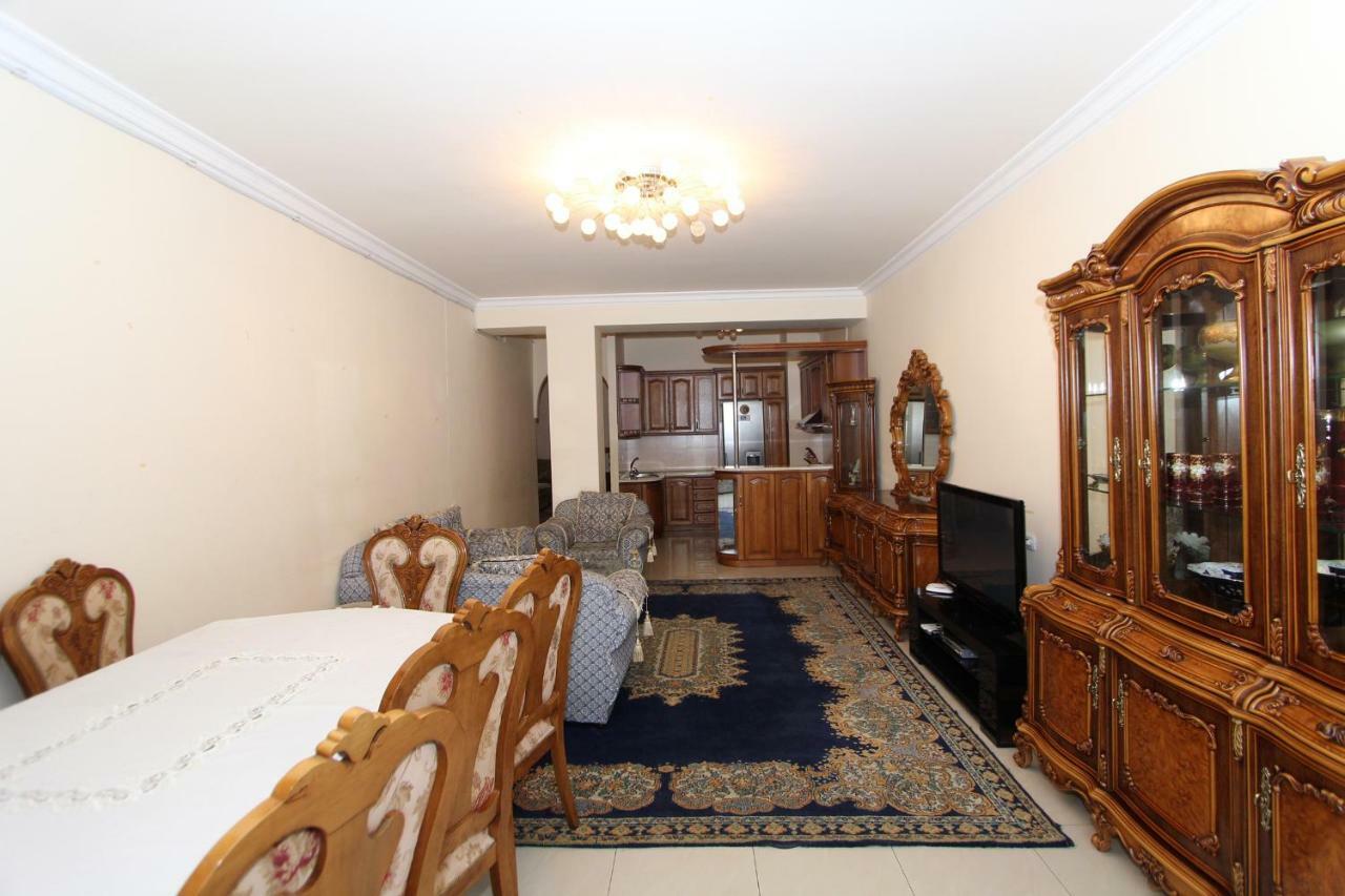 Apartments Emili Jerevan Eksteriør billede